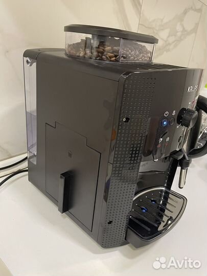 Кофемашина krups автоматическая ea8100
