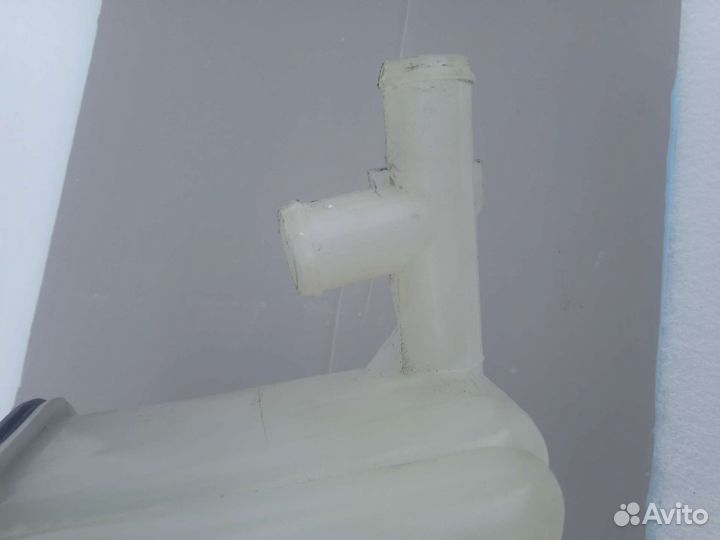 Расширительный бачок Mercedes W164