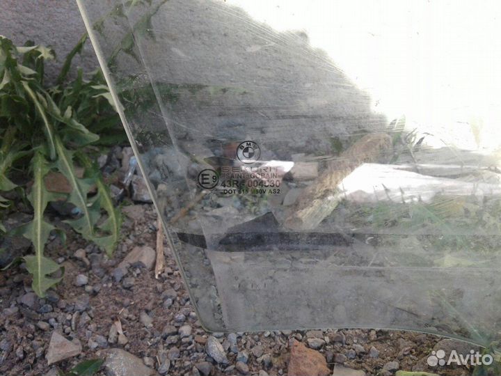 Стекла дверей BMW X5 E53