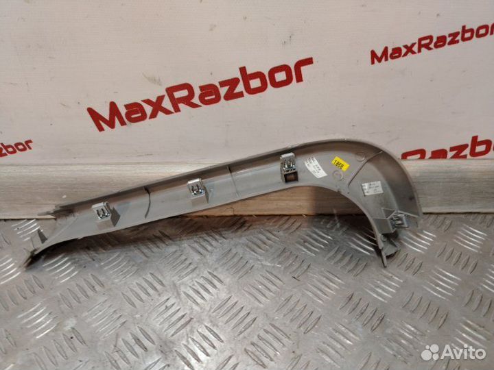 Обшивка двери багажника правая Opel Antara C145