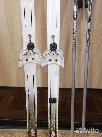 Лыжи деревянные с палками