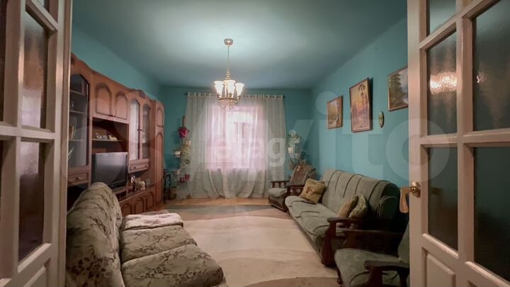 3-к. квартира, 100 м², 2/3 эт.