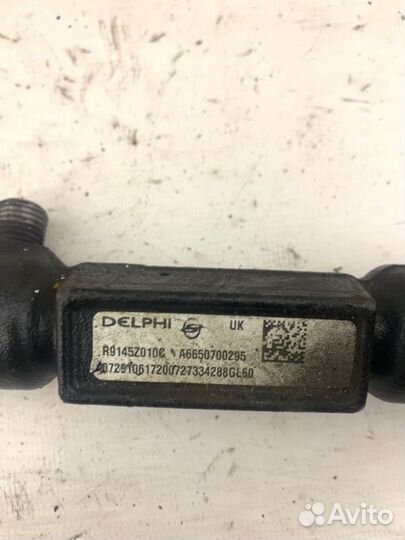 Топливная рампа Ssangyong Rodius D27DT 2012