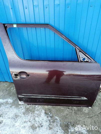 Дверь передняя правая на Skoda Yeti С 2016 г