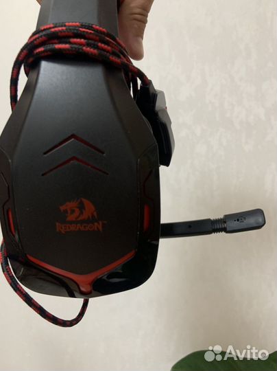 Игровые наушники