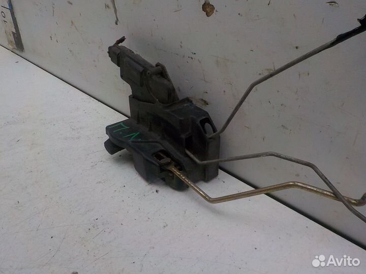 Замок двери на Kia Picanto 8131007010HU