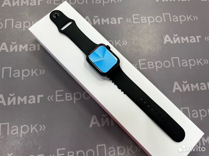 Apple Watch SE 44mm Space Gray