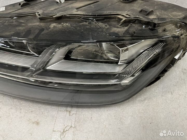 Фара левая Матричная Audi Q7