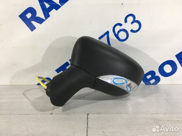 Зеркало левое renault kaptur 1.6 CVT
