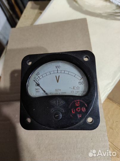 Вольтметр Э421, 75шсм3