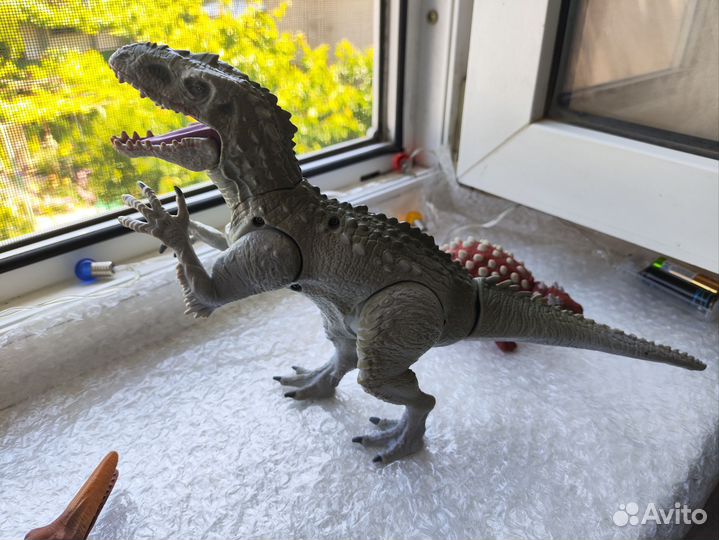 Динозавры Jurassic world