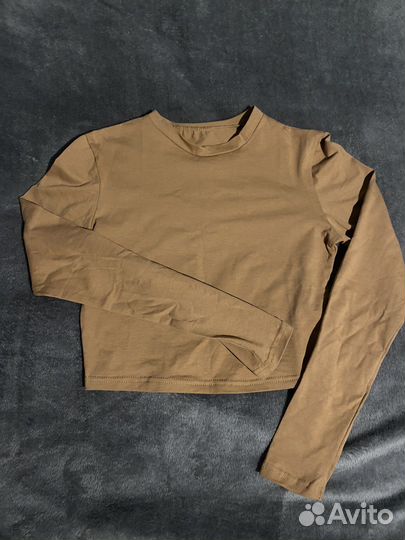 Топ с длинным рукавом