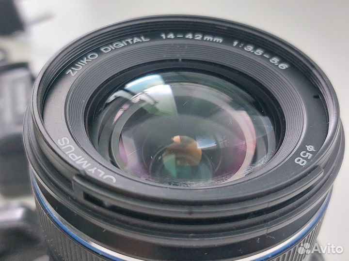 Olympus e620 с объективом 14-42