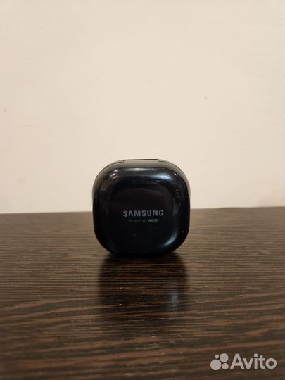 Samsung galaxy buds live беспроводные наушники