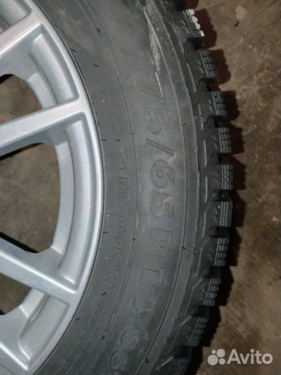 Колеса зимние 14R