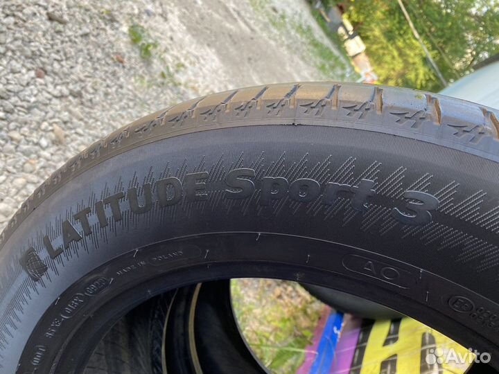 Michelin Latitude Sport 3 235/50 R19