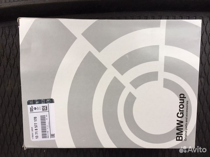 Воздушный фильтр BMW 13718577170