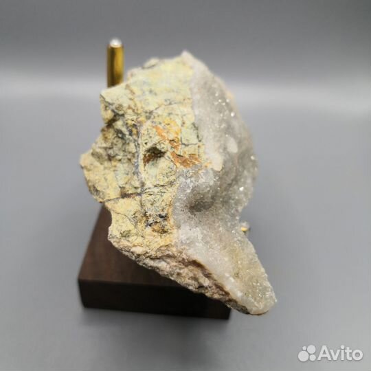 Халцедон, шетка кристаллов