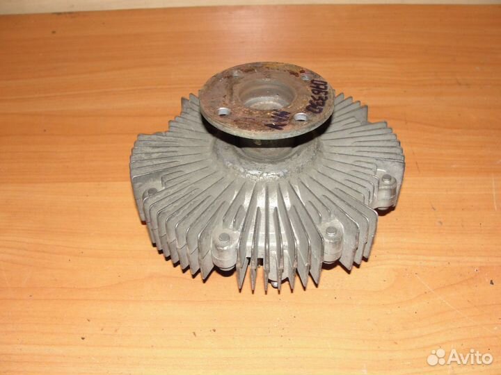 Термомуфта вентилятора Nissan navara d40 2007г