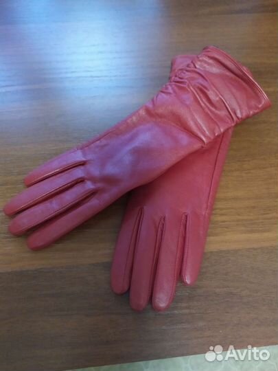 Перчатки женские кожаные новые 6,5 размер