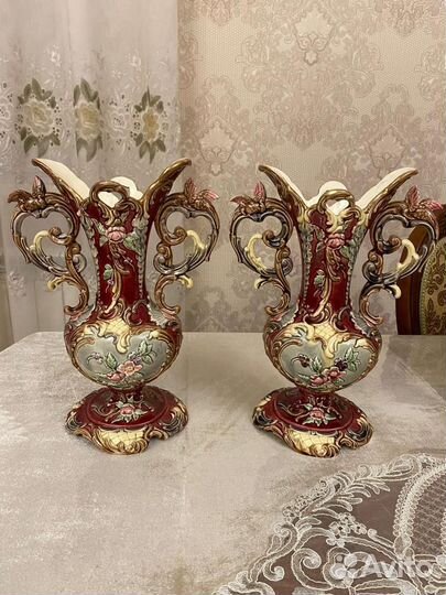 Майолика вазы