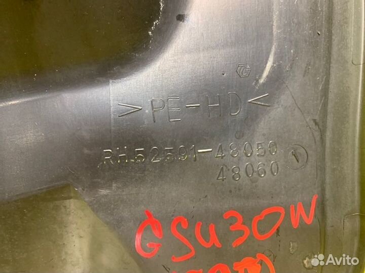 Подкрылок задний правый Toyota Harrier GSU30W