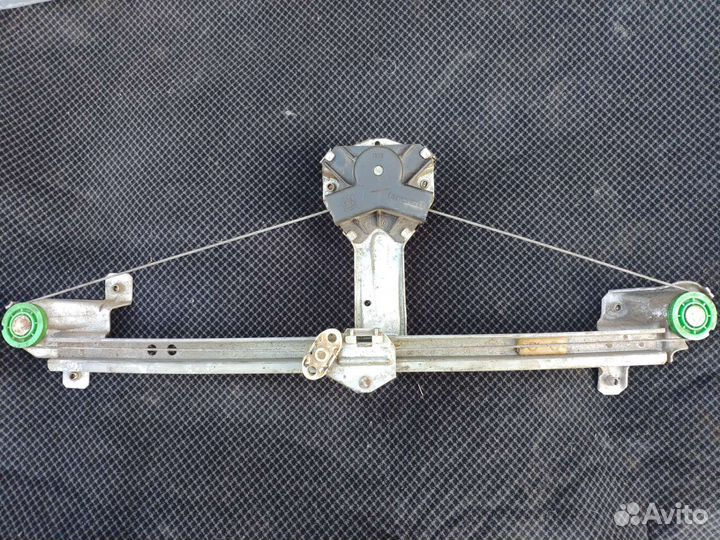 Стеклоподъемники задние Opel Vectra A