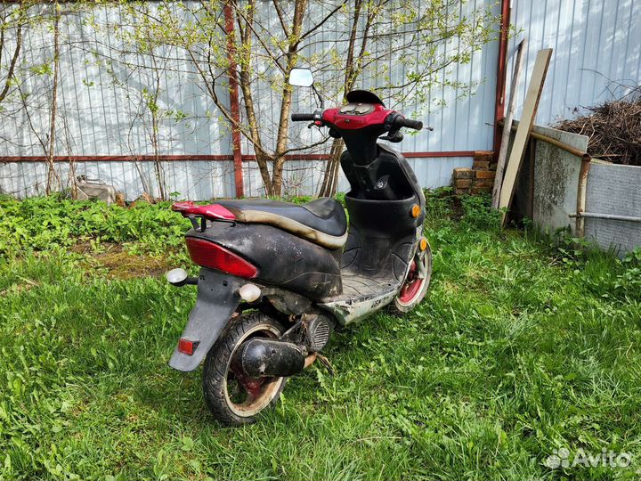 Скутер Vento Zip