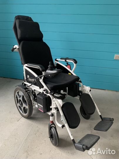 Электрическое кресло-коляска на литиевой батарее