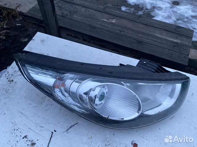 Фара поавая хундай ix35 2011