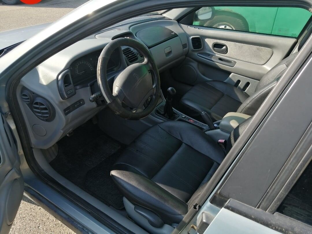 Renault Laguna: фото владельца