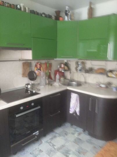 4-к. квартира, 80 м², 1/9 эт.