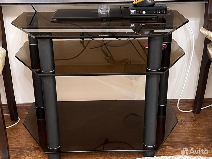 Тумба под телевизор