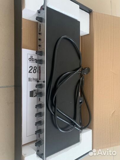 Микрофонный предусилитель dbx