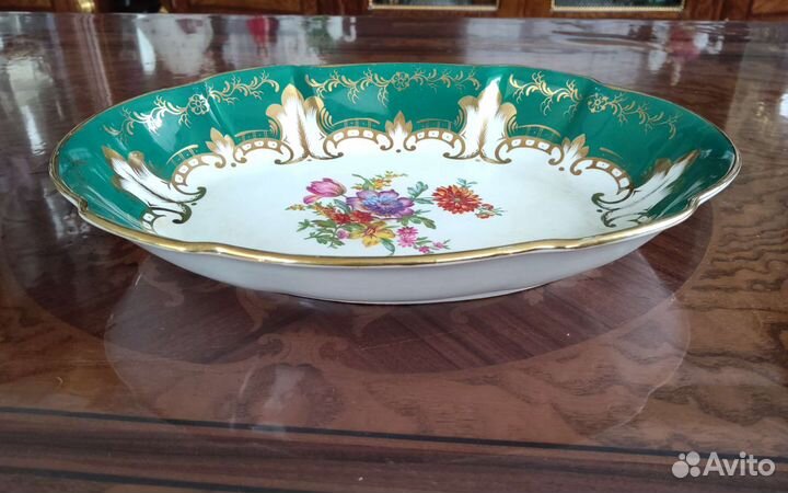 Блюдо фарфор антикварное коллекционное