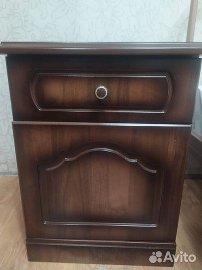 Спальный гарнитур бу