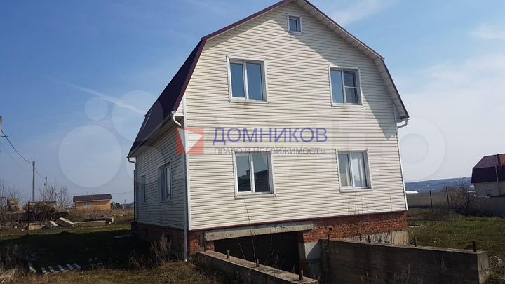 Дом 240 м² на участке 12 сот.