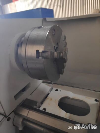 Токарно-винторезный станок LY6250B с уци (16К20)