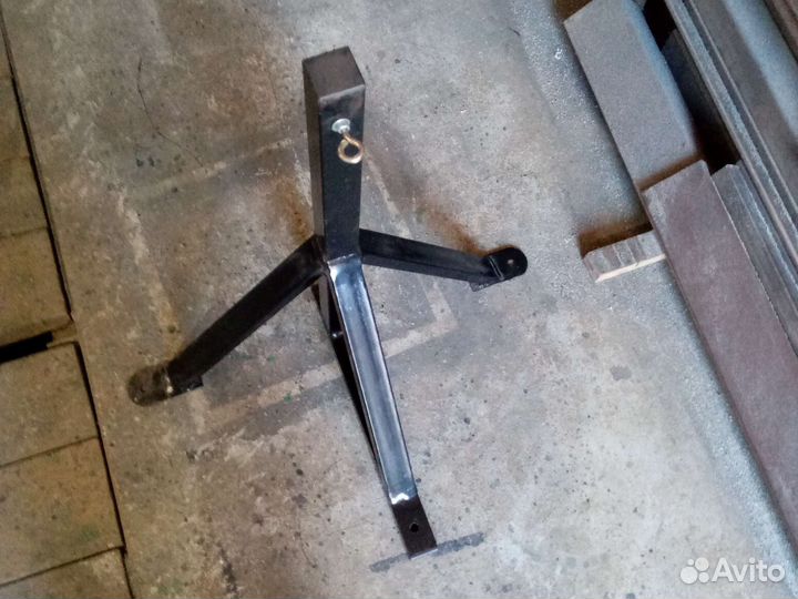 Кронштейн (подвес) для боксерского мешка