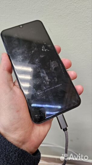 Samsung Galaxy A50, 4/64 ГБ