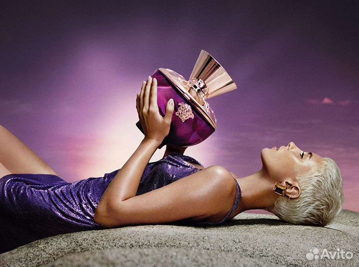 Парфюм для женщин Versace pour femme