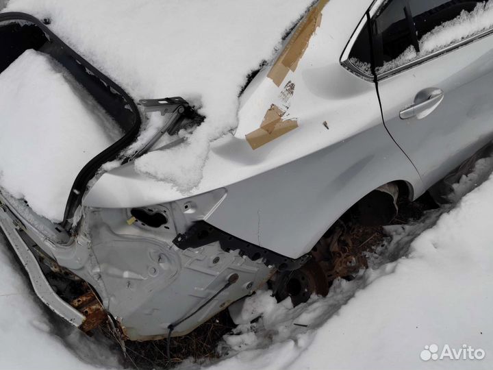 Задняя четверть правая Mazda GH