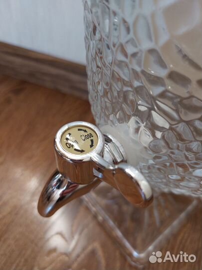 Кувшин с краником (лимонадник) 3 л