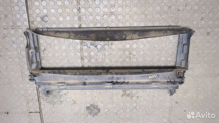 Воздухозаборник Volvo XC40, 2019