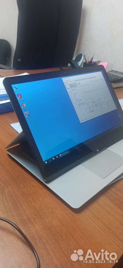 Ноутбук Sony svf14na1ev