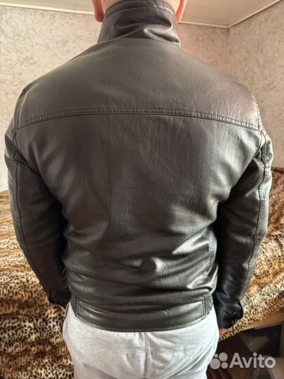 Куртка кожанная демисезон мужская новая 50 размер