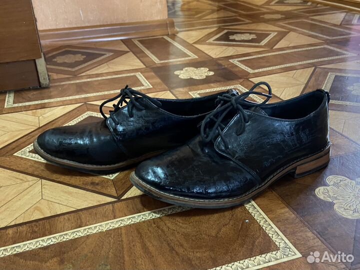 Ботинки женские 39 размер