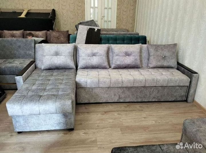 Диван угловой раскладной в наличии