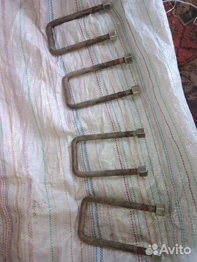 Стремянки для рессоры