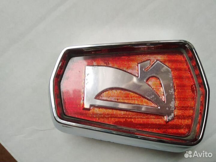 Значок на решётку радиатора ваз